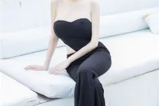 内娱清纯女星偷闯日本拍艳情片被网友当场撞破 内娱清纯女星偷闯日本拍艳情片被网友当场撞破