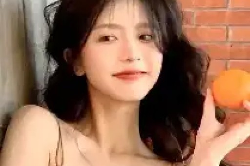 女主浮出水面!马克龙被爱妻“掌掴”线岁身姿饱满 女主浮出水面!马克龙被爱妻“掌掴”线岁身姿饱满