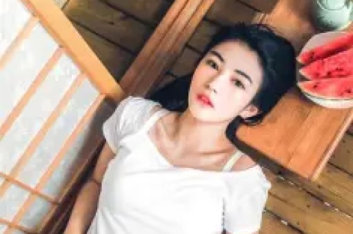 刚分手一周!八卦媒体爆料:维尼修斯在私人场所与数位女性聚会 刚分手一周!八卦媒体爆料:维尼修斯在私人场所与数位女性聚会
