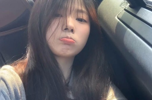 抖音张露文事件引热议同行扒黑料助理出来锤真相究竟如何? 抖音张露文事件引热议同行扒黑料助理出来锤真相究竟如何?